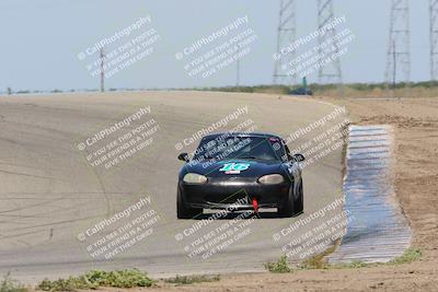 media/Apr-30-2022-CalClub SCCA (Sat) [[98b58ad398]]/Group 2/Race (Grapevine)/